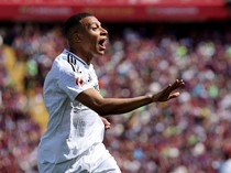 1748365536602-kylian-mbappe-real-madrid-barcelona-vs-real-madrid-el-clasico-laliga-liga-spanyol-1747016306804_43