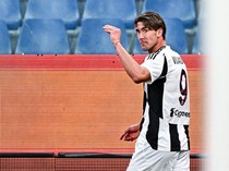 1748451965622-dusan-vlahovic_43