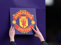 1748970341819-manchester-united-logo_43