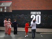1752469546287-tembok-forever-20-simbol-cinta-abadi-penggemar-untuk-diogo-jota-1752397308422_43