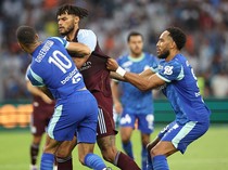 1754845479133-ribut-ribut-marseille-vs-aston-villa-1754825034835_43