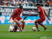 1755969369557-jakarta-vs-malut-united-1755947237215_43