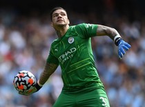 1756898279245-ederson_43