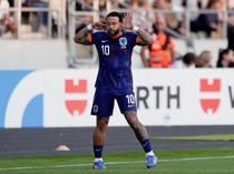 1757351852547-memphis-depay-1757267999750_43
