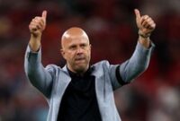 1758172364803-arne-slot-1756178452677_43