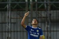 1760526832037-adam-alis_43