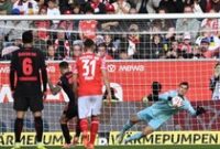 1760807605499-bundesliga-1760800797712_43