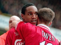 1760850736630-paul-ince-michael-owen-1760830828610_43
