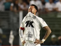 1761325995123-soccer-brazil-san-flu-1756715671484_43