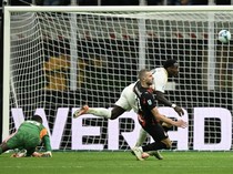 1761347610605-fbl-ita-seriea-milan-pisa-1761339299317_43