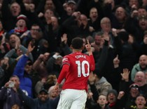 1761455657172-soccer-england-mun-bha-1761443180382_43