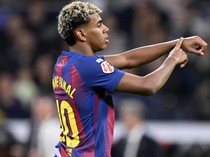1761650090252-lamine-yamal-barcelona-real-madrid-vs-barcelona-el-clasico-laliga-liga-spanyol-1761537564739_43