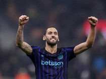 1761823019741-hakan-calhanoglu-1761801072879_43