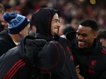 1761844856969-ryan-gravenberch-1761812339973_43