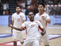 1762103698284-garuda-futsal-bungkam-australia-3-1-di-indonesia-arena-1762046538436_43