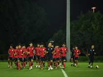 1762276758660-garuda-muda-matangkan-taktik-jelang-laga-perdana-piala-dunia-u-17-di-qatar-1762226566757_43