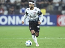 1762298095892-memphis-depay-corinthians-1744038961126_43