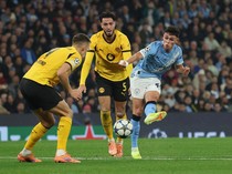 1762384438565-phil-foden-manchester-city-borussia-dortmund-1762379235215_43