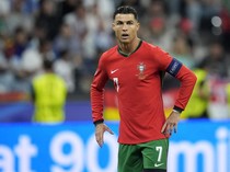 1762427679594-cristiano-ronaldo-3_43