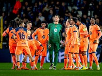 1762449629584-barcelona-club-brugge-vs-barcelona-liga-champions-20252026-hasil-liga-champions-1762381956315_43