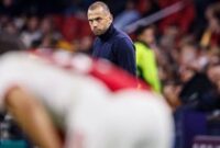 1762514174650-john-heitinga-ajax-liga-champions-ajax-vs-galatasaray-1762499781983_43