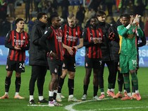 1762665362619-ac-milan-1762641564651_43
