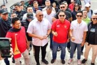 1762686875859-andre-rosiade-asprov-pssi-sumbar-pssi-1762676699354_43