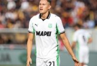 1762708487978-jay-idzes-sassuolo-atalanta-vs-sassuolo-liga-italia-serie-a-1762700587148_43