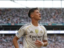 1763032594421-arda-guler-1751434923067_43