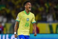 1763334804785-estevao-timnas-brasil-brasil-vs-chile-kualifikasi-piala-dunia-2026-zona-conmebol-1757051470945_43