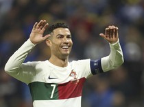 1763378185118-cristiano-ronaldo_43
