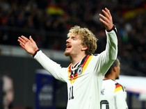 1763442859177-nick-woltemade-1763429545727_43