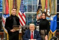 1763636674951-cristiano-ronaldo-jumpa-donald-trump-1763606278911_43