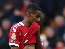 1763852673998-alexander-isak-1763832865649_43