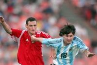 1763874272356-debut-lionel-messi_43