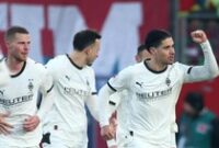 1763874283672-kevin-diks-1763833211879_43