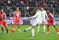 1763917470220-as-roma-evan-ferguson-1763913486279_43