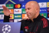 1764176690815-arne-slot-1762219380543_43