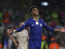 1764263061897-chelsea-tyrique-george-estevao-1761208614700_43