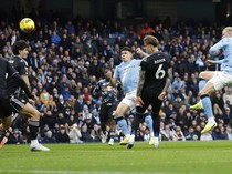 1764435865171-manchester-city-phil-foden-1764431067153_43