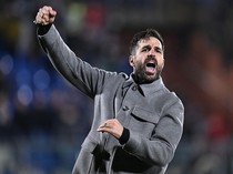 1764435875127-cesc-fabregas-1764403875087_43