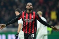 1764457479282-ac-milan-rafael-leao-1764452839339_43