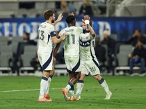 1764479053935-vancouver-whitecaps-1764476191652_43