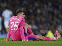 1764500689069-gianluigi-donnarumma-1764466768442_43