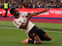 1764543865199-alexander-isak-1764522879289_43