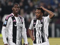 1764608707016-jonathan-david-lois-openda-1764594656741_43