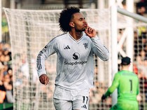 1764608727570-joshua-zirkzee-1764578223031_43