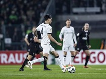 1764716686256-kevin-diks-borussia-moenchengladbach-vs-st-pauli-dfb-pokal-gladbach-vs-st-pauli-1764702617438_43