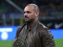1764975871437-wesley-sneijder-1_43
