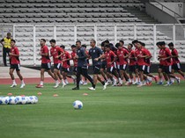 1765083883703-garuda-muda-panaskan-persiapan-sea-games-2025-di-stadion-madya-1764162639831_43